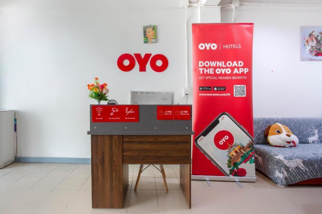 Oyo 1174 Thai Good Tastes Khách sạn 2*