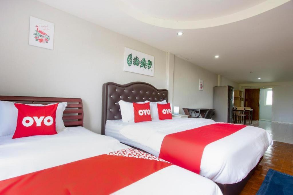 Hotel Oyo 1174 Thai Good Tastes 2*